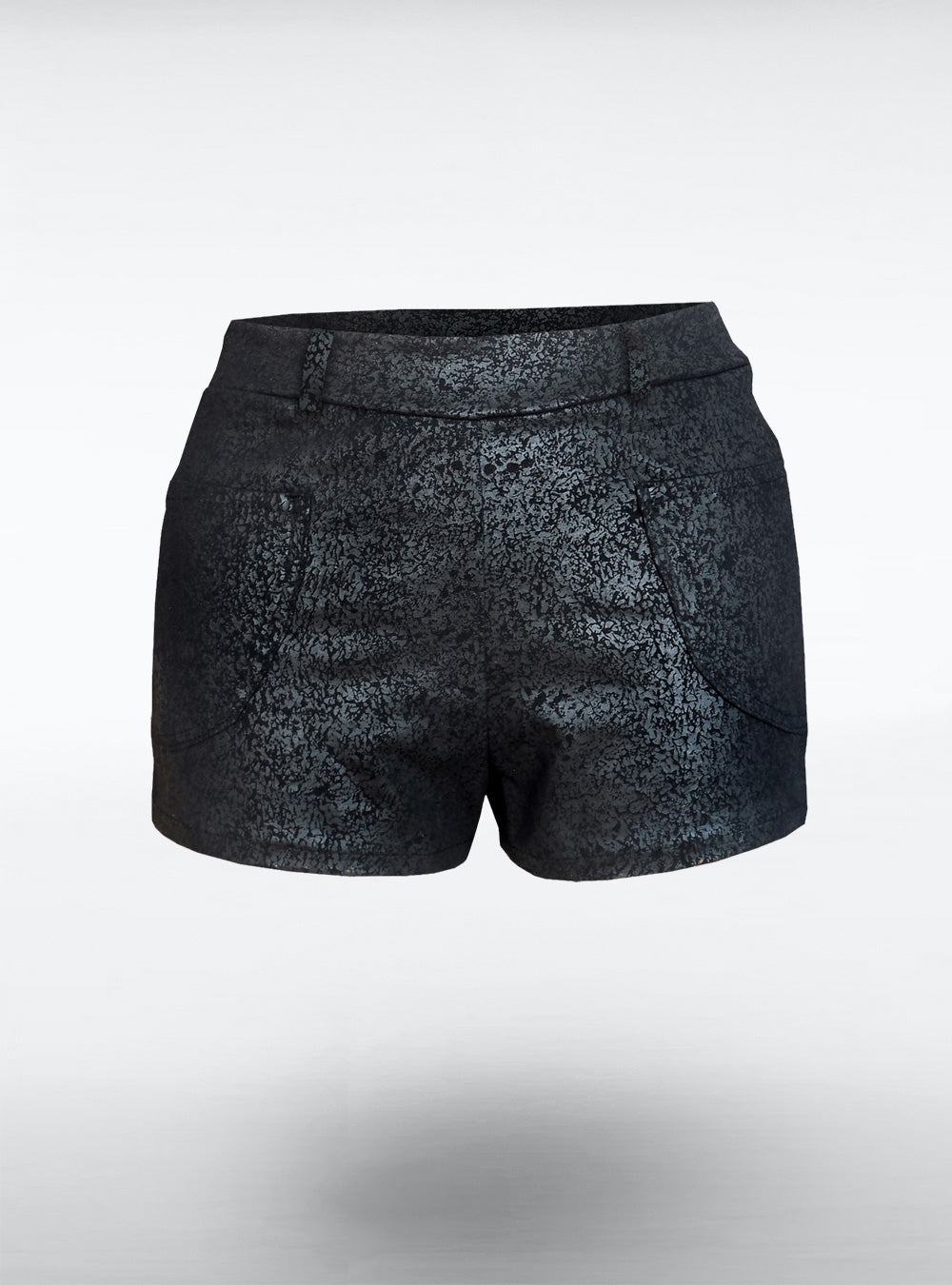 cleather-shorts-black-women-gothic-summer | HybridPunkBerlin