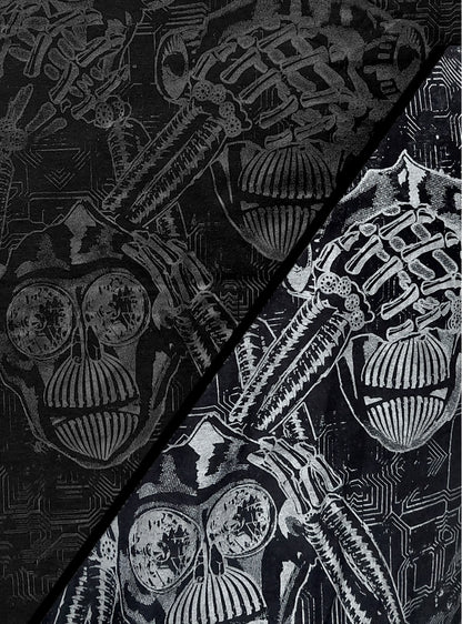 cyber-apes-silver-black-print-detail_66b0904c-d1e9-4457-9ea2-5cccbf19223c | HybridPunkBerlin