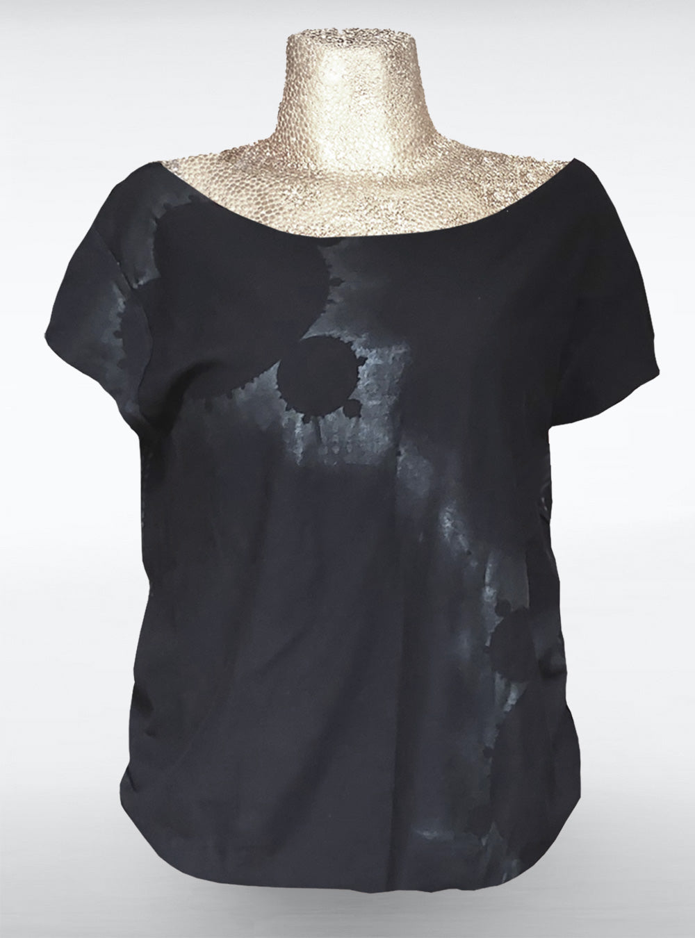 cyberpunk-shirt-wide-fractal-black-on-black | HybridPunkBerlin