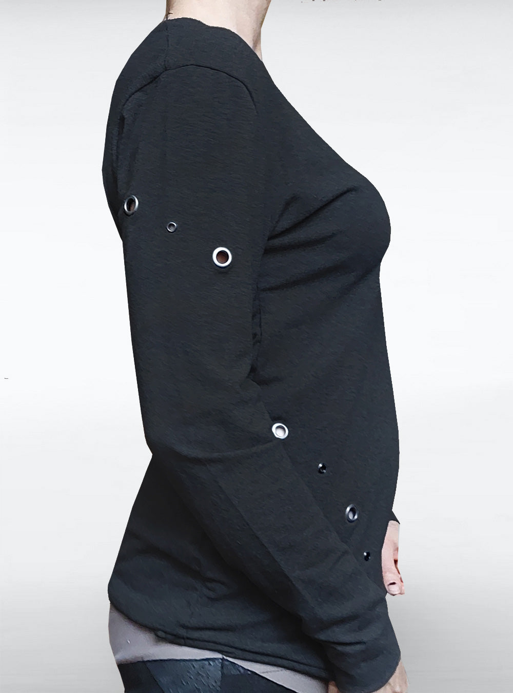 eyelets-longsleeve-black-women-side-gothic | HybridPunkBerlin