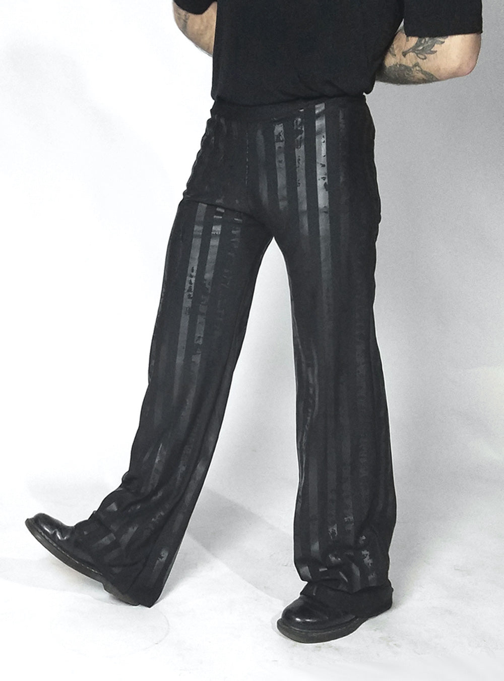 gitano-comfort-pants-men-black-stripes-gothic | HybridPunkBerlin