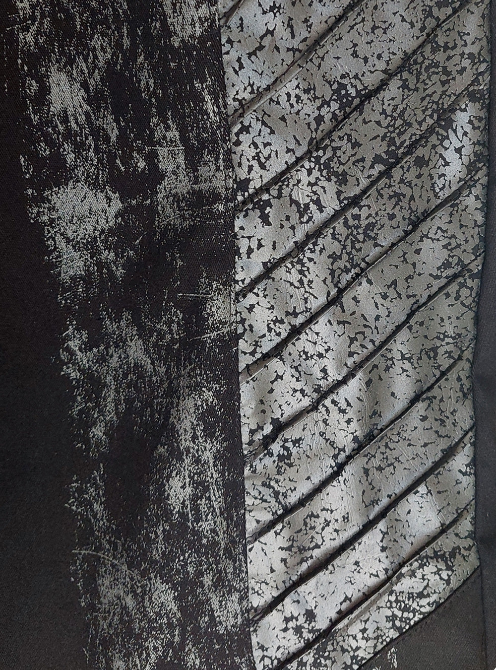 gunmetal-pants-cyberpunk-close-detail-cleather-panel | HybridPunkBerlin