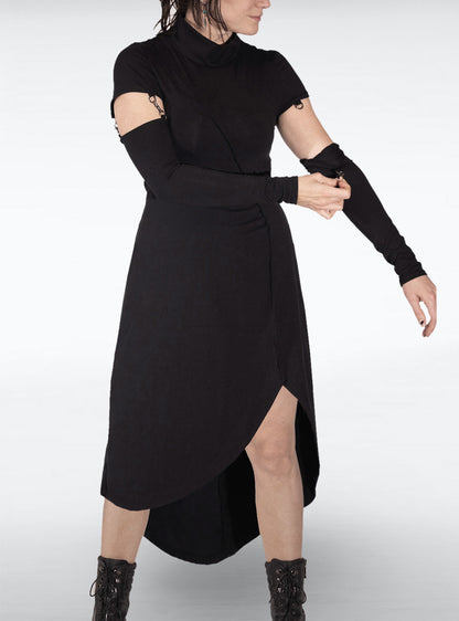 karabiner-dress-black-long-sleeves-women | HybridPunkBerlin