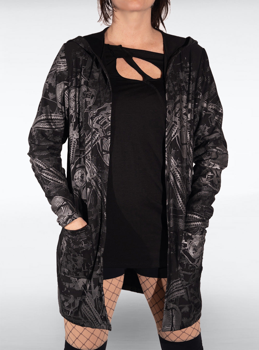 long-hoodie-jacket-women-black-gothic | HybridPunkBerlin