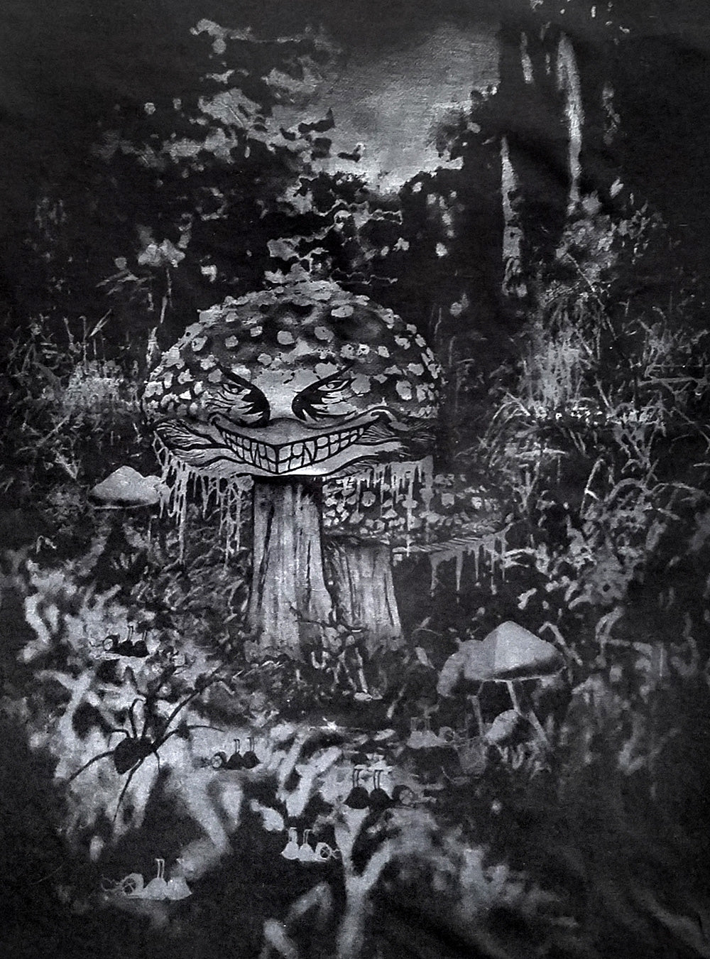 mushroom-shirt-men-black-detail | HybridPunkBerlin