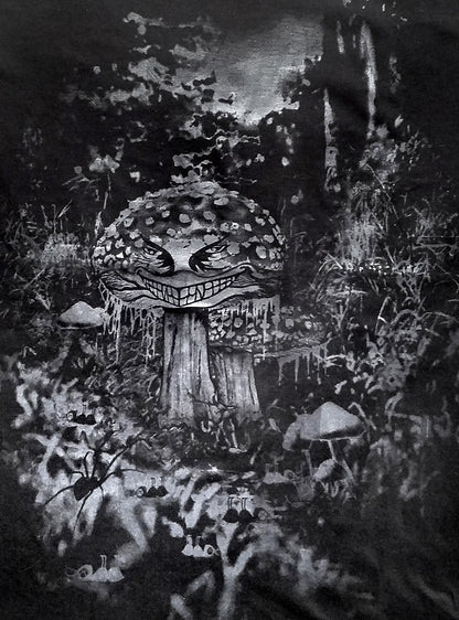 mushroom-shirt-men-black-detail | HybridPunkBerlin