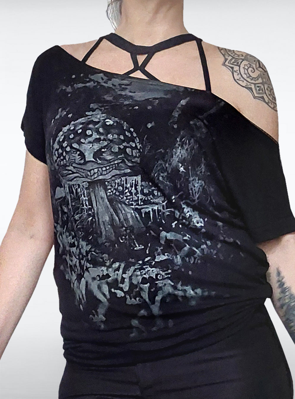 poison-mushroom-shirt-women-wide-black | HybridPunkBerlin