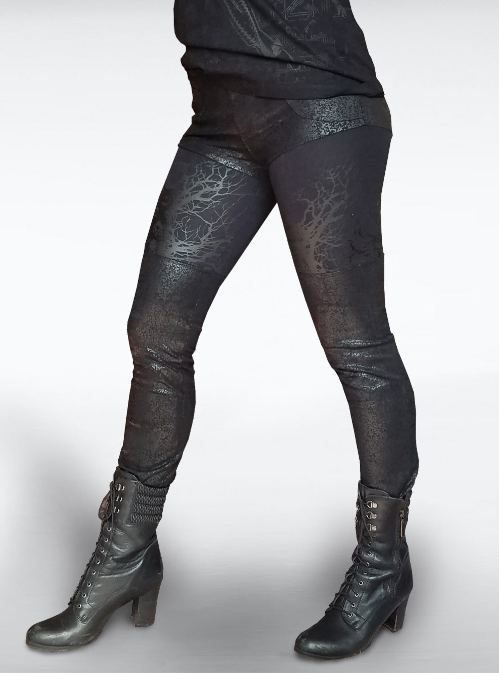 roots-leggings-black-vegan-leather-gothic-women | HybridPunkBerlin