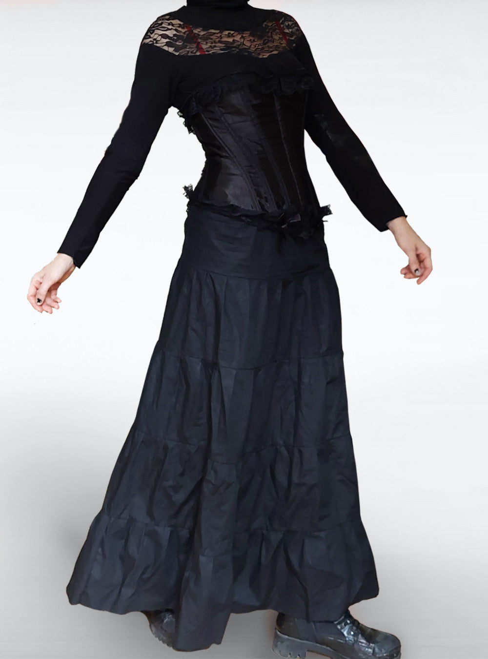 volant-skirt-gothic-long-wide-ruffles | HybridPunkBerlin