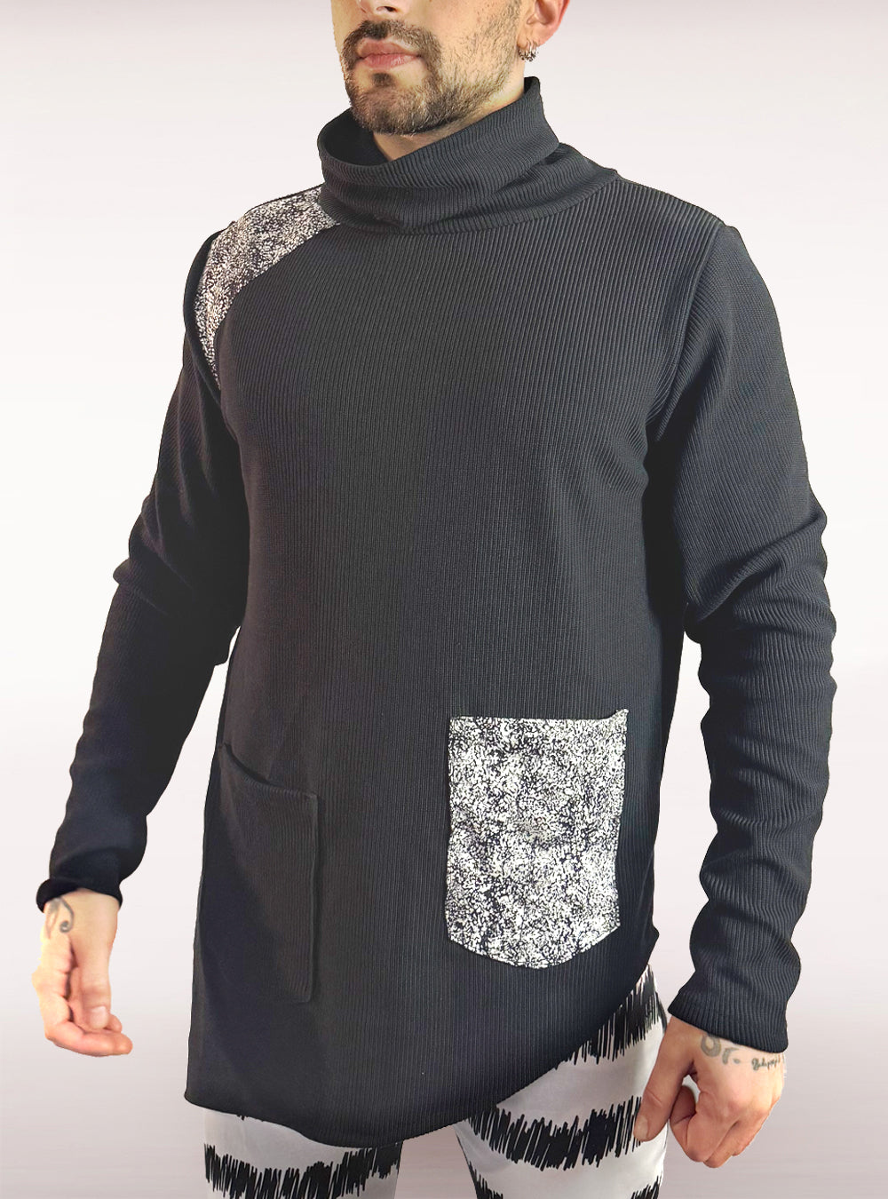 Turtle Neck Knitted Men